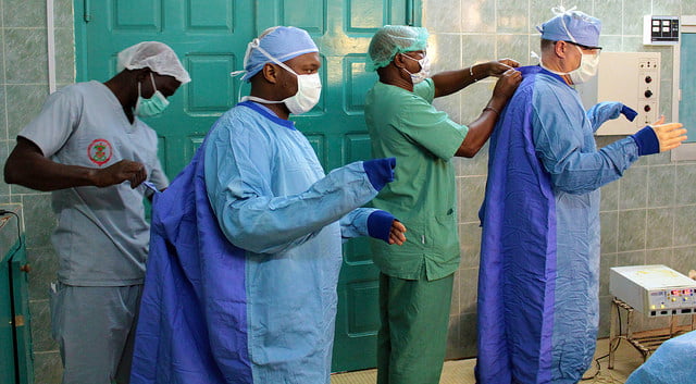 doctors Senegal (attribution : US Army Africa) medical care hospital